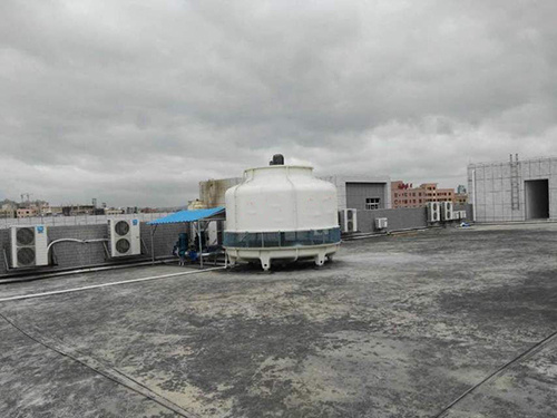 封閉式冷卻塔和開放式冷卻塔有什么區(qū)別？(小型冷卻塔的構(gòu)造)