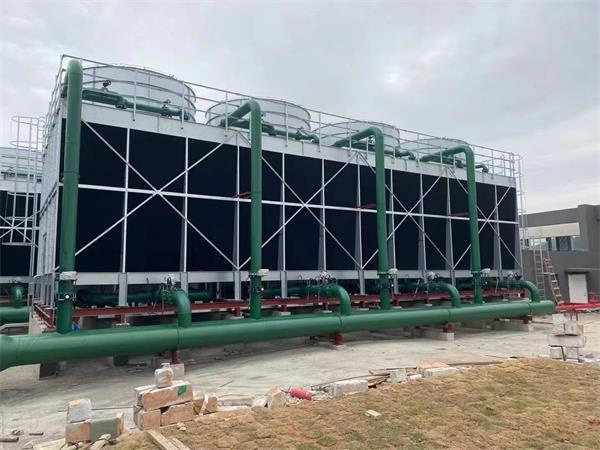 工業(yè)冷卻塔應(yīng)該如何正確選型及維護方法,工業(yè)冷卻塔安裝過程