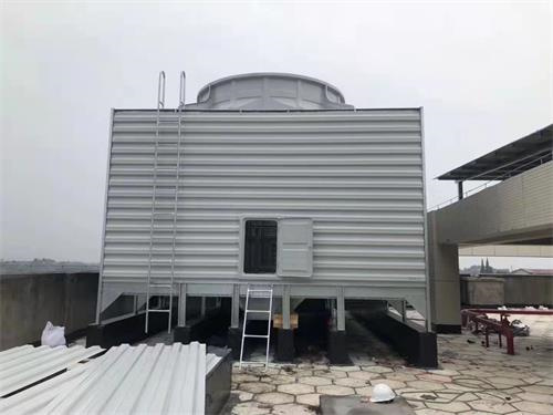 玻璃鋼容器、玻璃鋼儲(chǔ)罐優(yōu)良的物理性能,玻璃鋼容器生產(chǎn)廠家