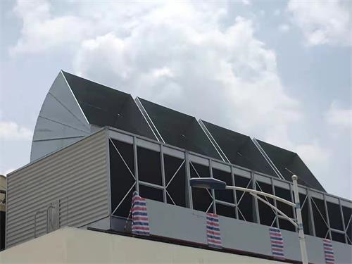 新型節(jié)能冷卻塔與普通冷卻塔的區(qū)別(工業(yè)冷卻塔與普通冷卻塔的區(qū)別)