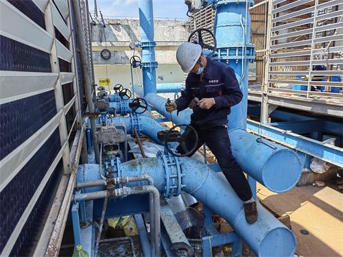 玻璃鋼冷卻塔塔體結(jié)構(gòu)特點介紹(玻璃鋼冷卻塔的特征)